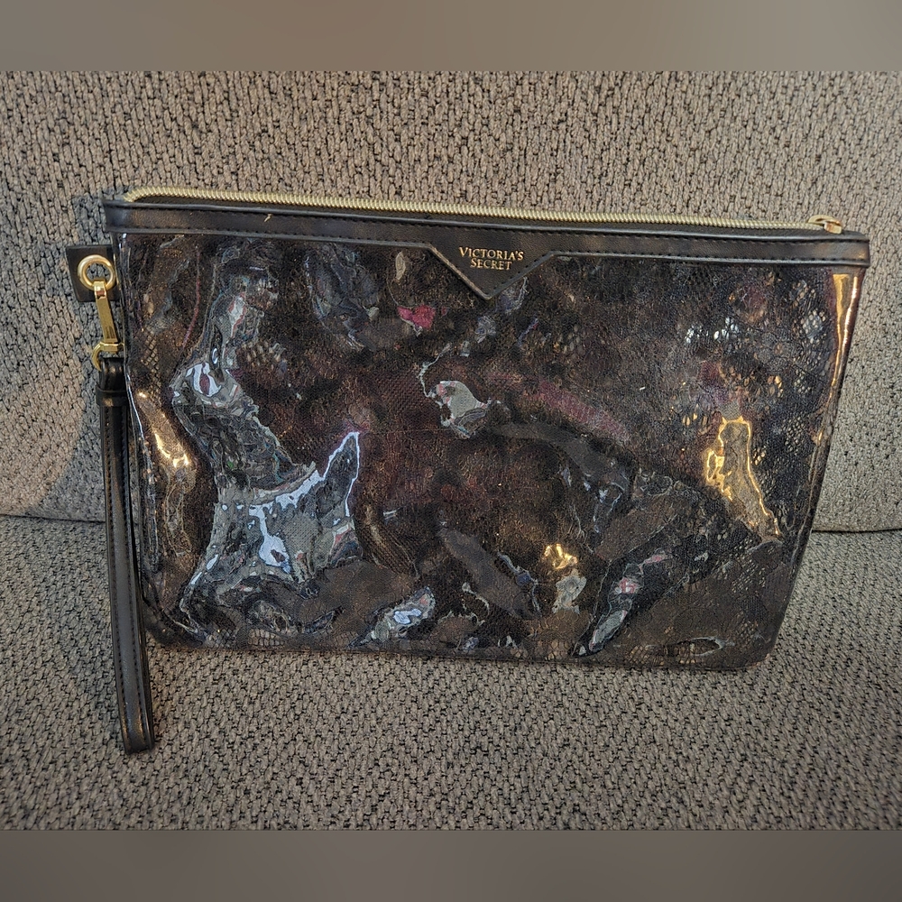 Victoria's Secret  Wristlet Pouch